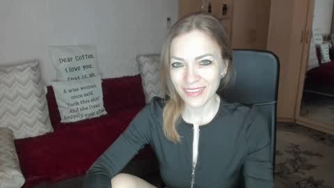 Snapshot of sirenasilk chatting on March 2026 03:36:01 AM sirenasilk online show from March 2026 03:36:01 AM