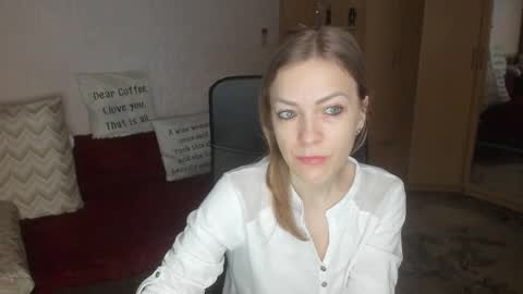 Snapshot of sirenasilk chatting on March 2026 03:22:02 AM sirenasilk online show from March 2026 03:22:02 AM