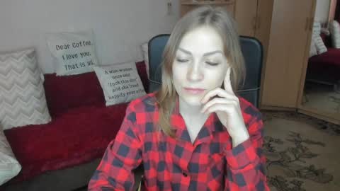 Snapshot of sirenasilk chatting on April 2026 11:08:02 AM sirenasilk online show from April 2026 11:08:02 AM