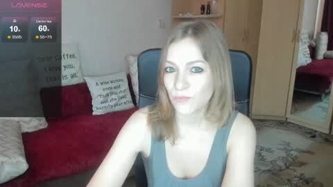 Snapshot of sirenasilk chatting on July 2026 08:40:02 AM sirenasilk online show from July 2026 08:40:02 AM