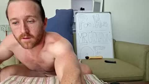 Giovanni online show from November 2025 09:57:01 AM