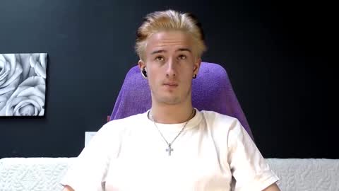 SirReedy online show from March 2026 06:13:01 PM