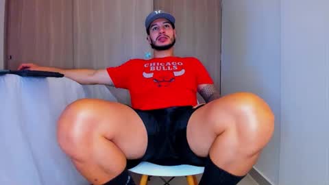 Call me papi online show from April 2026 04:35:01 AM