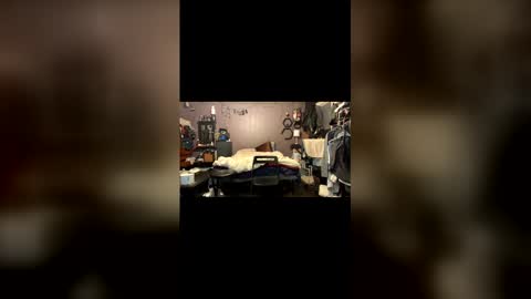 Snapshot of sirvix_bruiser chatting on April 2026 05:38:01 AM sirvix_bruiser online show from April 2026 05:38:01 AM