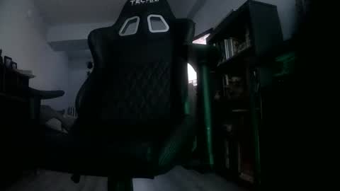 sirwally19er online show from December 2025 08:46:01 PM