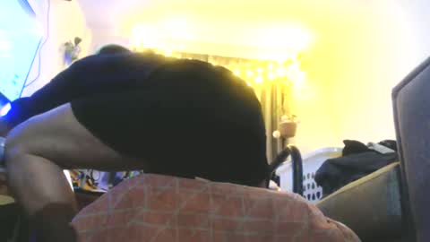 RESPONDS WELL TO ... online show from December 2025 11:39:02 AM