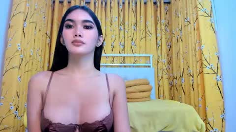 Snapshot of sissyclown_dolly chatting on April 2026 08:06:01 AM sissyclown_dolly online show from April 2026 08:06:01 AM