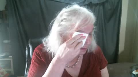 Sissy Diane online show from October 2025 11:40:01 PM