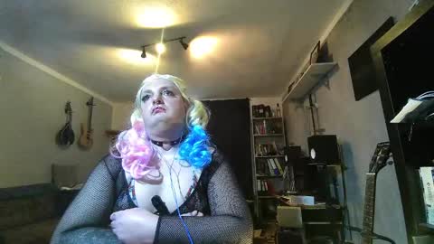 Tiffany Candy online show from December 2024 01:21:01 PM