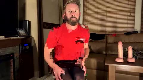 SissyMiles online show from November 2025 09:00:02 AM