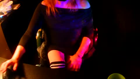 Snapshot of sissyred2314 chatting on October 2025 05:33:01 AM red online show from October 2025 05:33:01 AM