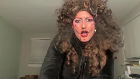 sissyviki online show from January 2026 06:16:01 AM