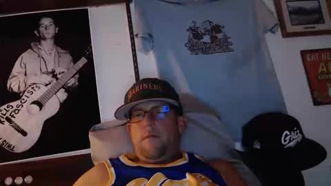 Snapshot of situationallefty chatting on February 2026 07:51:02 AM Situational Lefty online show from February 2026 07:51:02 AM