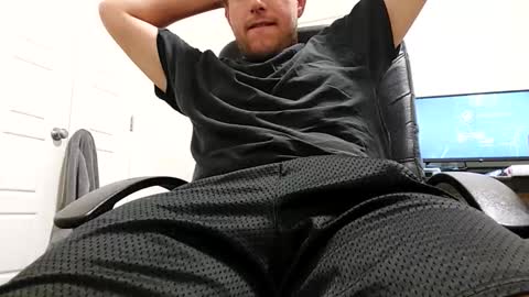 Snapshot of sixinchsolo chatting on October 2025 02:03:02 AM sixinchsolo online show from October 2025 02:03:02 AM