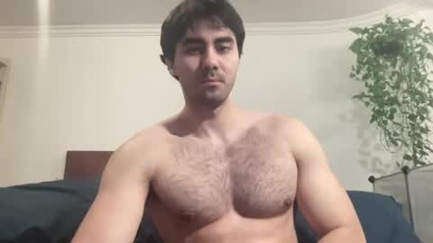 sixpacker_ online show from August 2026 05:11:01 AM