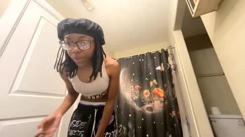 Snapshot of siyafterdark chatting on September 2025 03:12:01 PM SiyAfterDark online show from September 2025 03:12:01 PM