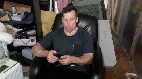 Snapshot of sizzzlenomics chatting on June 2026 09:15:01 PM SIZZZLENOMICS online show from June 2026 09:15:01 PM