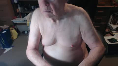 sjbottomboi online show from June 2026 02:01:01 PM