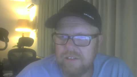 Snapshot of skaliwag chatting on February 2026 12:42:02 AM skaliwag online show from February 2026 12:42:02 AM