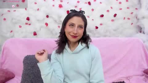 Snapshot of skarletjhonson_ chatting on March 2026 05:29:01 AM Skarlet online show from March 2026 05:29:01 AM