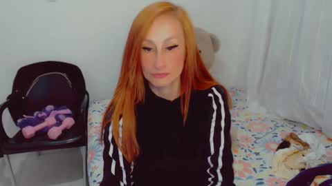 Arlett online show from November 2025 04:24:01 AM