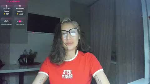 skarlett online show from June 2026 10:36:01 PM