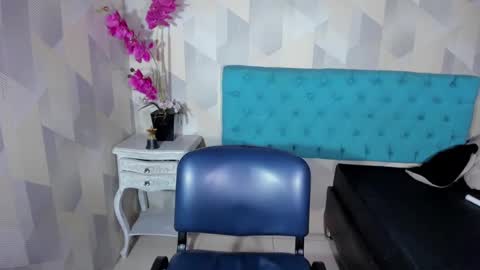 Skarlet online show from October 2025 11:03:02 PM