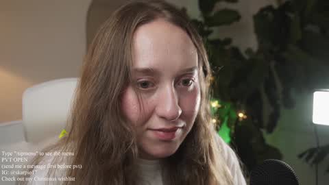 Snapshot of skarpio17 chatting on December 2024 02:53:02 AM Im Scarlett ONLINE 5pm-10pm NYC time online show from December 2024 02:53:02 AM