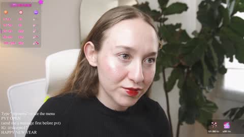 Snapshot of skarpio17 chatting on January 2025 08:07:01 PM Im Scarlett ONLINE 5pm-10pm NYC time online show from January 2025 08:07:01 PM