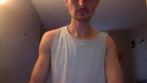 Snapshot of skater_v2 chatting on September 2025 10:09:01 PM Christopher online show from September 2025 10:09:01 PM