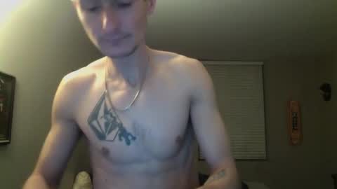 Snapshot of skater_v2 chatting on October 2025 09:19:02 AM Christopher online show from October 2025 09:19:02 AM