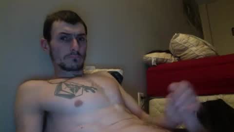 Snapshot of skater_v2 chatting on November 2025 10:54:01 PM Christopher online show from November 2025 10:54:01 PM