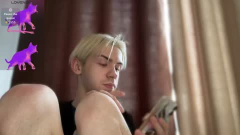 Snapshot of skibatryanka chatting on June 2026 04:44:01 PM SKIBA online show from June 2026 04:44:01 PM