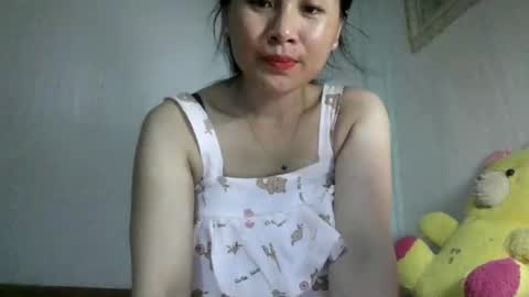 Snapshot of skie1111 chatting on May 2026 04:10:02 AM Shie online show from May 2026 04:10:02 AM