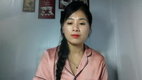 Snapshot of skie1111 chatting on June 2026 11:52:01 PM Shie online show from June 2026 11:52:01 PM