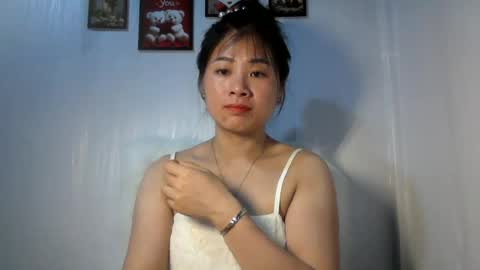 Snapshot of skie1111 chatting on June 2026 12:35:01 AM Shie online show from June 2026 12:35:01 AM