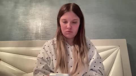 skiimaskabby online show from February 2026 07:12:02 AM