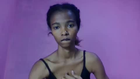 Snapshot of skinny7809 chatting on May 2026 02:35:02 PM skinny7809 online show from May 2026 02:35:02 PM
