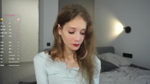 Emily online show from October 2025 05:26:02 PM