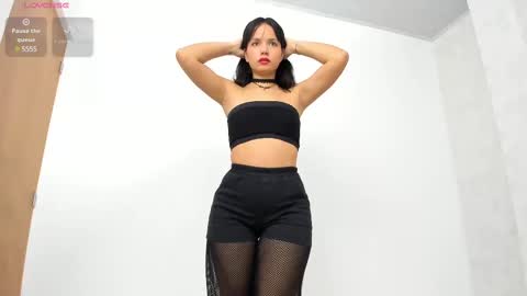 Snapshot of skinny_isabela chatting on March 2025 11:28:01 AM Isabela online show from March 2025 11:28:01 AM