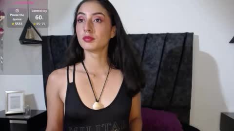 Snapshot of skinny_kinkyxx chatting on September 2025 08:33:02 PM skinny_kinkyxx online show from September 2025 08:33:02 PM