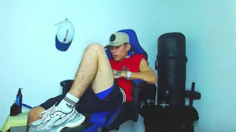 Snapshot of skinny_marked chatting on January 2025 03:18:02 PM skinny marked online show from January 2025 03:18:02 PM