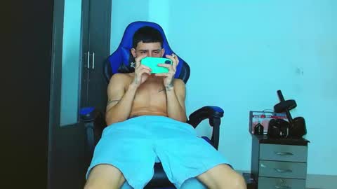 Snapshot of skinny_marked chatting on February 2025 12:19:02 AM skinny marked online show from February 2025 12:19:02 AM