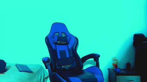 Snapshot of skinny_marked chatting on November 2025 04:31:02 PM skinny marked online show from November 2025 04:31:02 PM