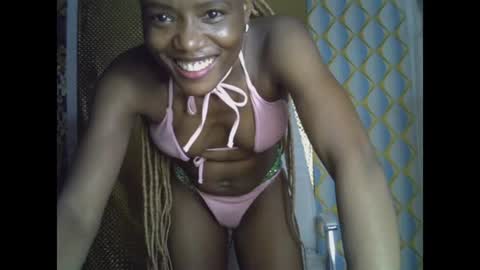 Linda independent model online show from August 2026 10:22:02 PM