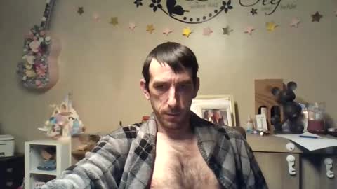 Snapshot of skinnybigcock2 chatting on February 2026 05:49:02 AM SkinnyBigCock2 online show from February 2026 05:49:02 AM