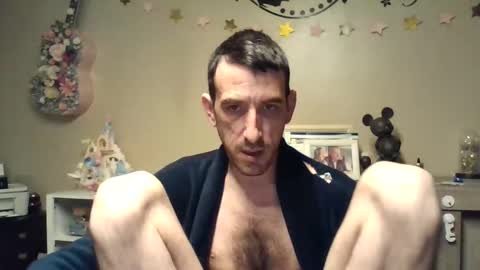 Snapshot of skinnybigcock2 chatting on March 2026 05:11:01 AM SkinnyBigCock2 online show from March 2026 05:11:01 AM