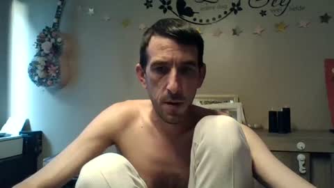 Snapshot of skinnybigcock2 chatting on August 2026 06:00:01 PM SkinnyBigCock2 online show from August 2026 06:00:01 PM