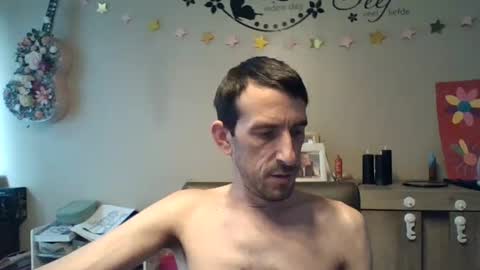 Snapshot of skinnybigcock2 chatting on August 2026 04:20:02 PM SkinnyBigCock2 online show from August 2026 04:20:02 PM