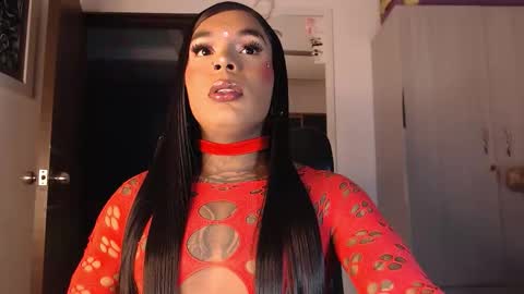 jesica online show from November 2025 08:24:01 AM